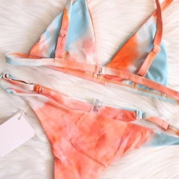 NWT Sexy Bikini Set Size Large Tie Dye Print White Blue Red Orange Bathing Suit - Picture 6 of 8